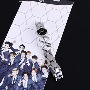 EXO־