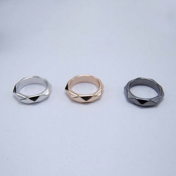 EXO�ٷ�ͬ��logoָ��L-RING����ѫ���ෲ¹�Ͻ�ָ3���12����