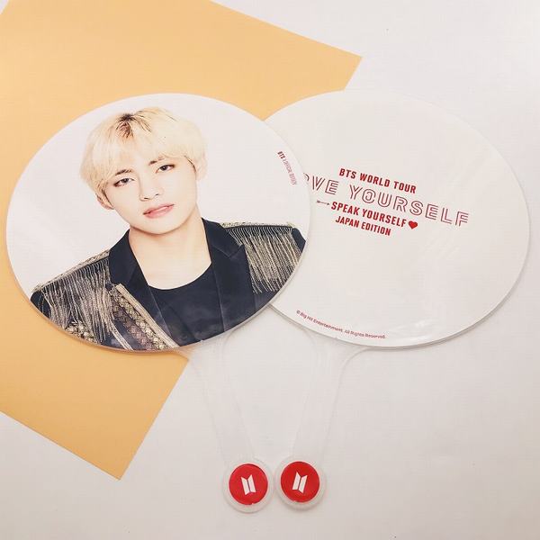 BTS ܱ V ͬӦԮԲ ֱ29.5x29.5CM 85G OPPװ 2