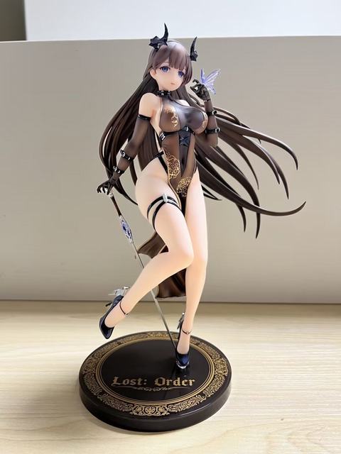 �Ը���Ů ��ħ Ī�� ��װ�ְ� ��Լ28cm
